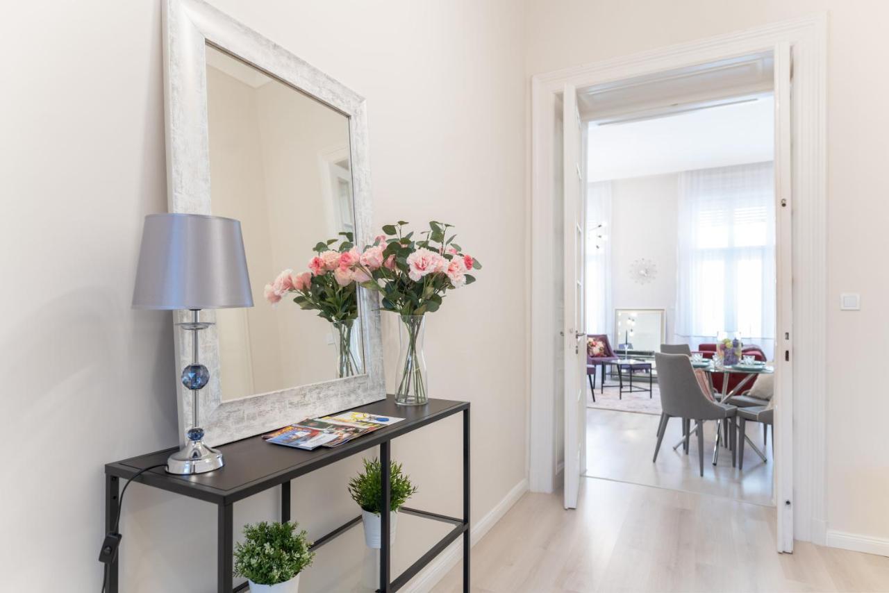 Milano Design Apartment City Center With Ac 布达佩斯 外观 照片